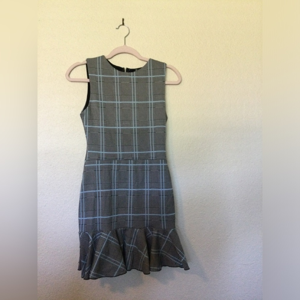 Missguided fitted blue/black plaid dress